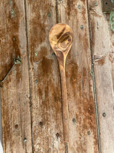 Last inn bildet i Galleri-visningsprogrammet, Tresleiv i oliventre