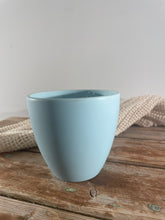 Last inn bildet i Galleri-visningsprogrammet, Kopp uten hank, pastellfarger.