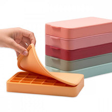 Last inn bildet i Galleri-visningsprogrammet, Isbitform med lokk