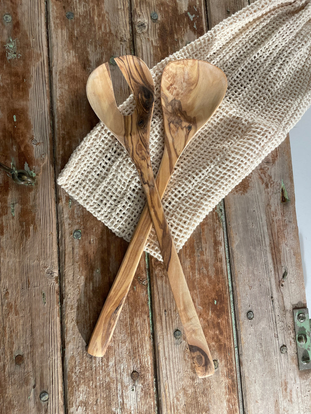 Salatbestikk i oliventre