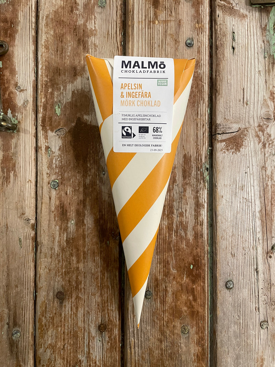 Sjokolade 63%, med appelsin og ingefær, økologisk, Malmö