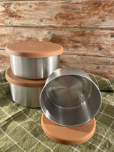 Last inn bildet i Galleri-visningsprogrammet, Metallbokser med silikonlokk, 3stk. 4/6,5/9dl. Haps
